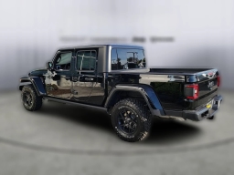 Jeep Gladiator Willys 4x4 2026