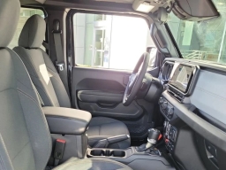 Jeep Gladiator Willys 4x4 2026