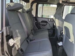 Jeep Gladiator Willys 4x4 2026