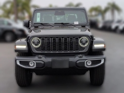 Jeep Gladiator Sahara 4x4 2026