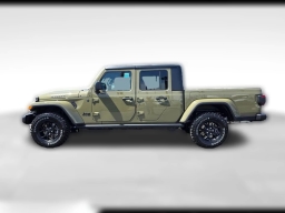 Jeep Gladiator Willys 4x4 2026