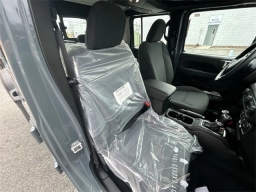 Jeep Gladiator Sport 4x4 2026