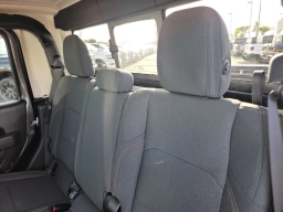 Jeep Gladiator Sport S 4x4 2026