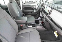 Jeep Gladiator Sport 4x4 2026