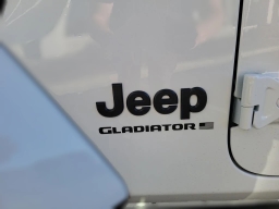 Jeep Gladiator Sport S 4x4 2026