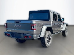 Jeep Gladiator Shadow Ops 4x4 2026