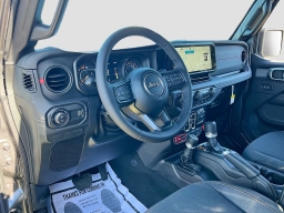 Jeep Gladiator Shadow Ops 4x4 2026