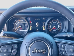 Jeep Gladiator Shadow Ops 4x4 2026