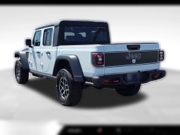 Jeep Gladiator Shadow Ops 4x4 2026