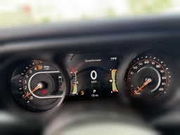 Jeep Gladiator Shadow Ops 4x4 2026