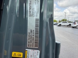 Jeep Gladiator Shadow Ops 4x4 2026