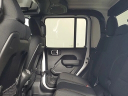 Jeep Gladiator Mojave 4x4 2026