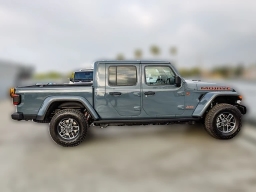 Jeep Gladiator Mojave 4x4 2026