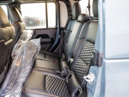 Jeep Gladiator Mojave 4x4 2026