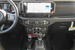 Jeep Gladiator Mojave 4x4 2026