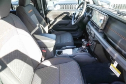 Jeep Gladiator Mojave 4x4 2026