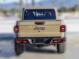 Jeep Gladiator Mojave 4x4 2026