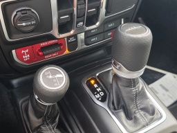 Jeep Gladiator Mojave 4x4 2026