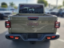 Jeep Gladiator Mojave 4x4 2026