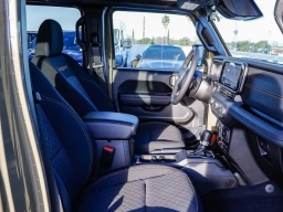 Jeep Gladiator Mojave 4x4 2026