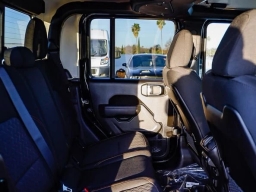 Jeep Gladiator Mojave 4x4 2026