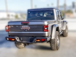 Jeep Gladiator Mojave 4x4 2026