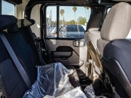 Jeep Gladiator Mojave 4x4 2026