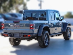 Jeep Gladiator Mojave 4x4 2026