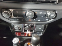 Jeep Gladiator Mojave 4x4 2026