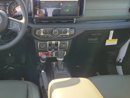 Jeep Gladiator Mojave 4x4 2026