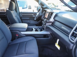 Ram 1500 Big Horn 4x2 Quad Cab 6'4" Box 2026