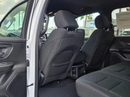 Ram 1500 Express 4x2 Crew Cab 5'7" Box 2026