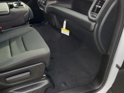 Ram 1500 Tradesman 4x2 Crew Cab 5'7" Box 2026