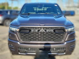 Ram 1500 Express 4x2 Crew Cab 5'7" Box 2026