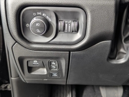 Ram 1500 Laramie 4x2 Crew Cab 5'7" Box 2026