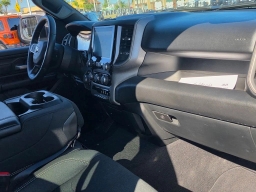 Ram 1500 Tradesman 4x4 Crew Cab 5'7" Box 2025