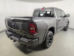 Ram 1500 Big Horn 4x4 Crew Cab 5'7" Box 2026