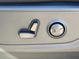 Ram 1500 Big Horn 4x4 Crew Cab 5'7" Box 2026