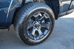 Ram 1500 Big Horn 4x4 Crew Cab 5'7" Box 2026