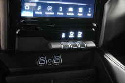 Ram 1500 Big Horn 4x4 Crew Cab 5'7" Box 2026