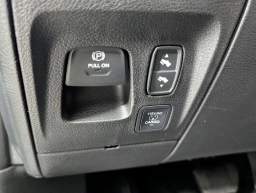 Ram 1500 Big Horn 4x4 Crew Cab 5'7" Box 2026