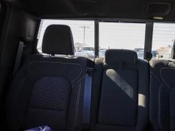 Ram 1500 Big Horn 4x4 Crew Cab 5'7" Box 2026