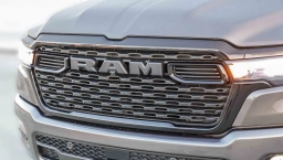 Ram 1500 Big Horn 4x4 Crew Cab 5'7" Box 2026