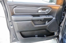 Ram 1500 Big Horn 4x4 Crew Cab 5'7" Box 2026