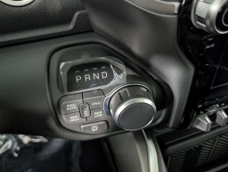 Ram 1500 Big Horn 4x4 Crew Cab 5'7" Box 2026