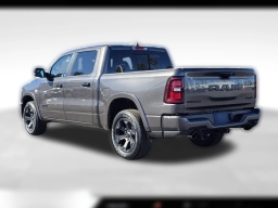 Ram 1500 Big Horn 4x4 Crew Cab 5'7" Box 2026