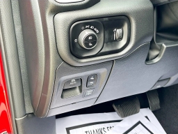 Ram 1500 Big Horn 4x4 Crew Cab 5'7" Box 2026