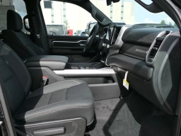 Ram 1500 Big Horn 4x4 Crew Cab 5'7" Box 2026