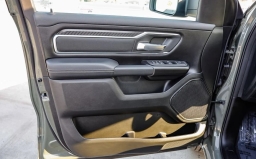 Ram 1500 Big Horn 4x4 Crew Cab 5'7" Box 2026