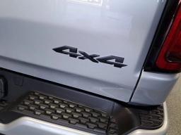 Ram 1500 Big Horn 4x4 Crew Cab 5'7" Box 2026